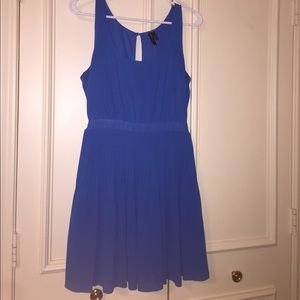 Blue dress