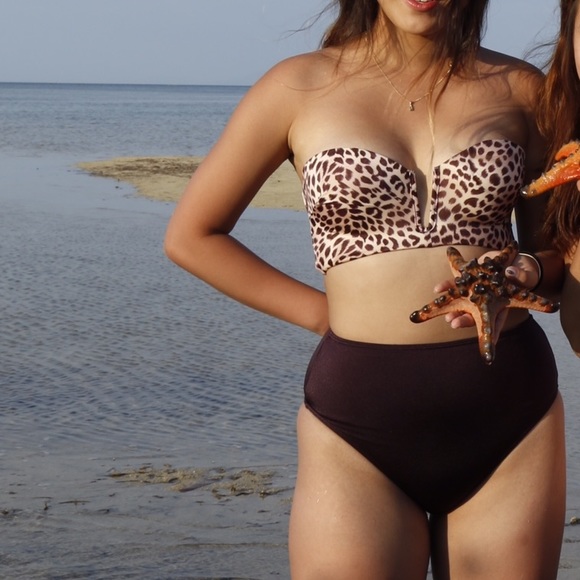 Victoria's Secret high waisted bikini set - Picture 1 of 8