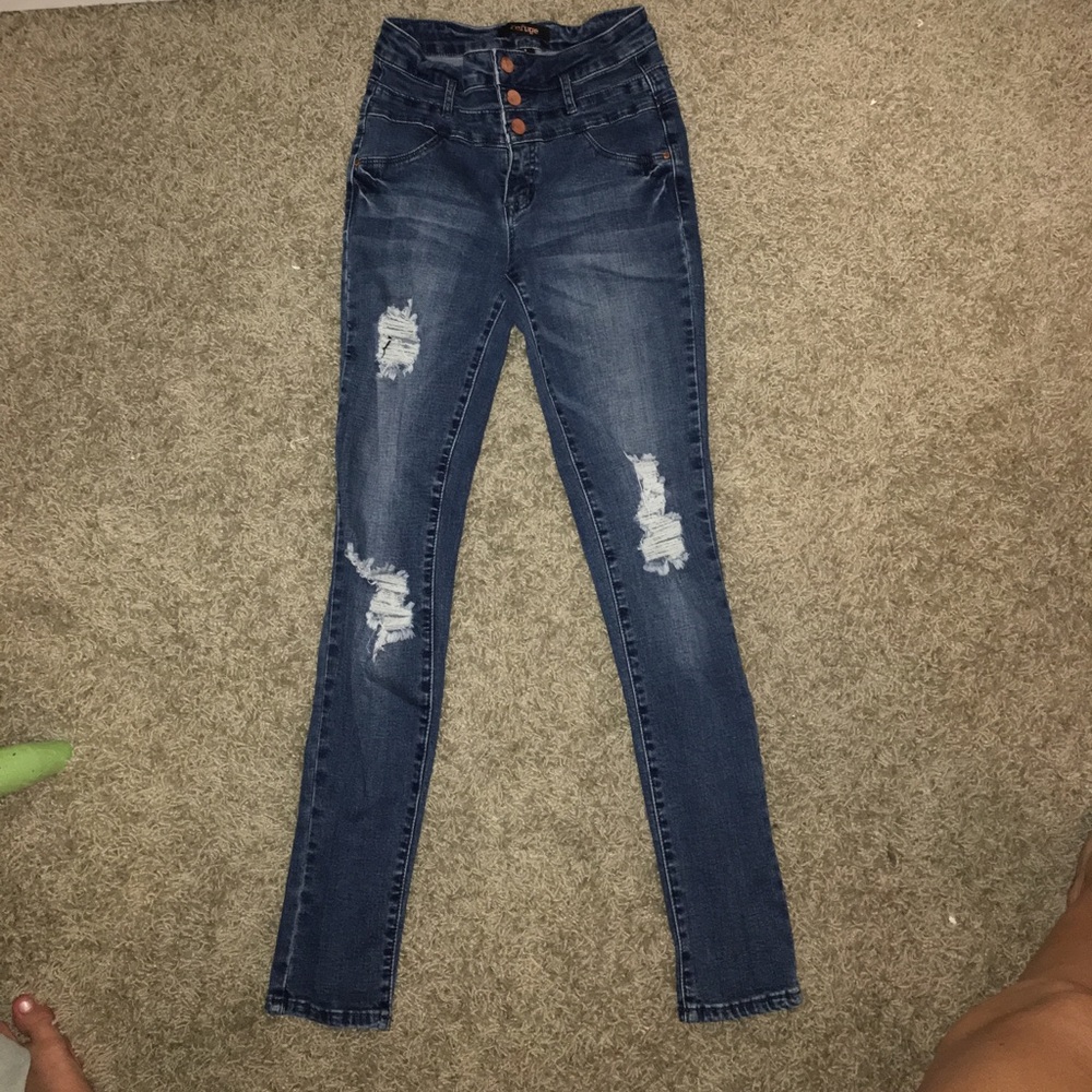 Ripped jeans