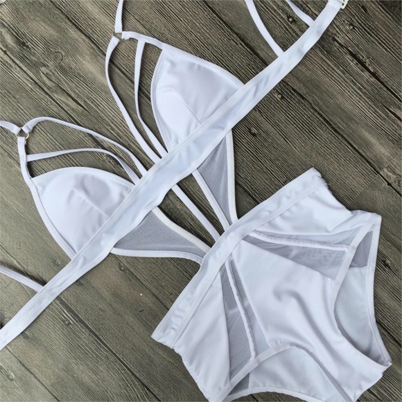 'Nicole' One Piece - Picture 5 of 6