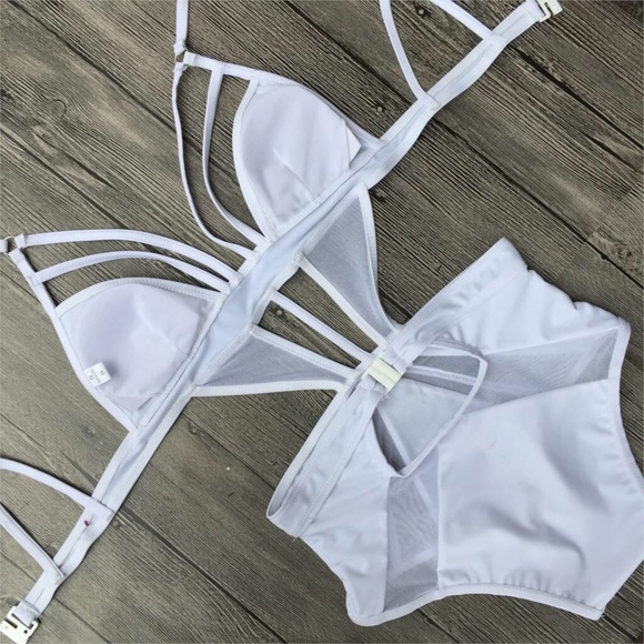 'Nicole' One Piece - Picture 6 of 6