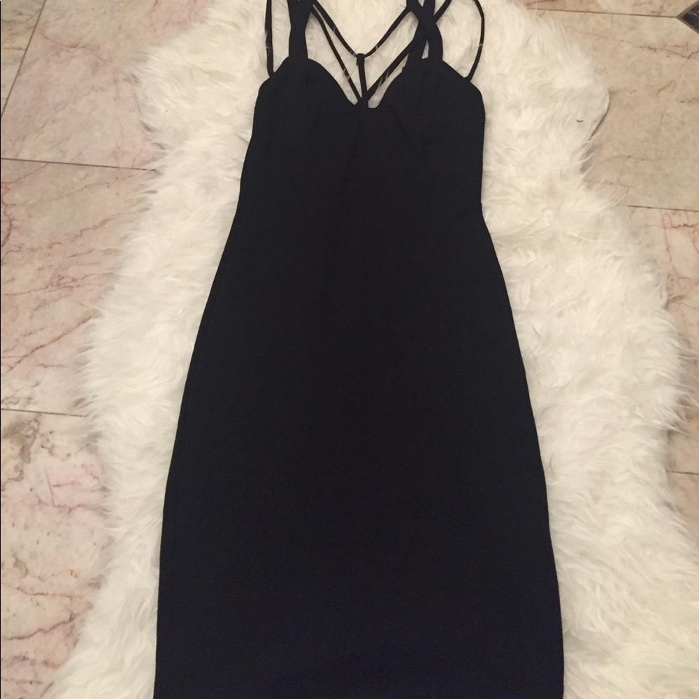 Black Y front strap bodycon dress