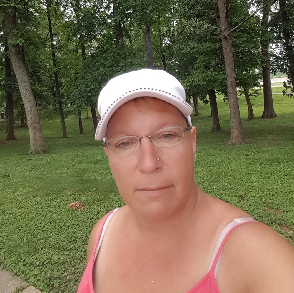 Meet your Posher, Tina