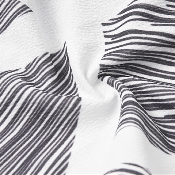 'Lauren' Romper - Picture 5 of 8