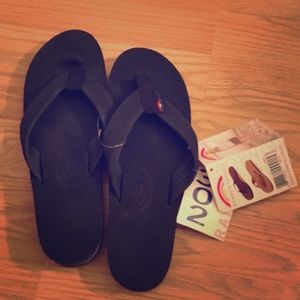 Black rainbow sandals
