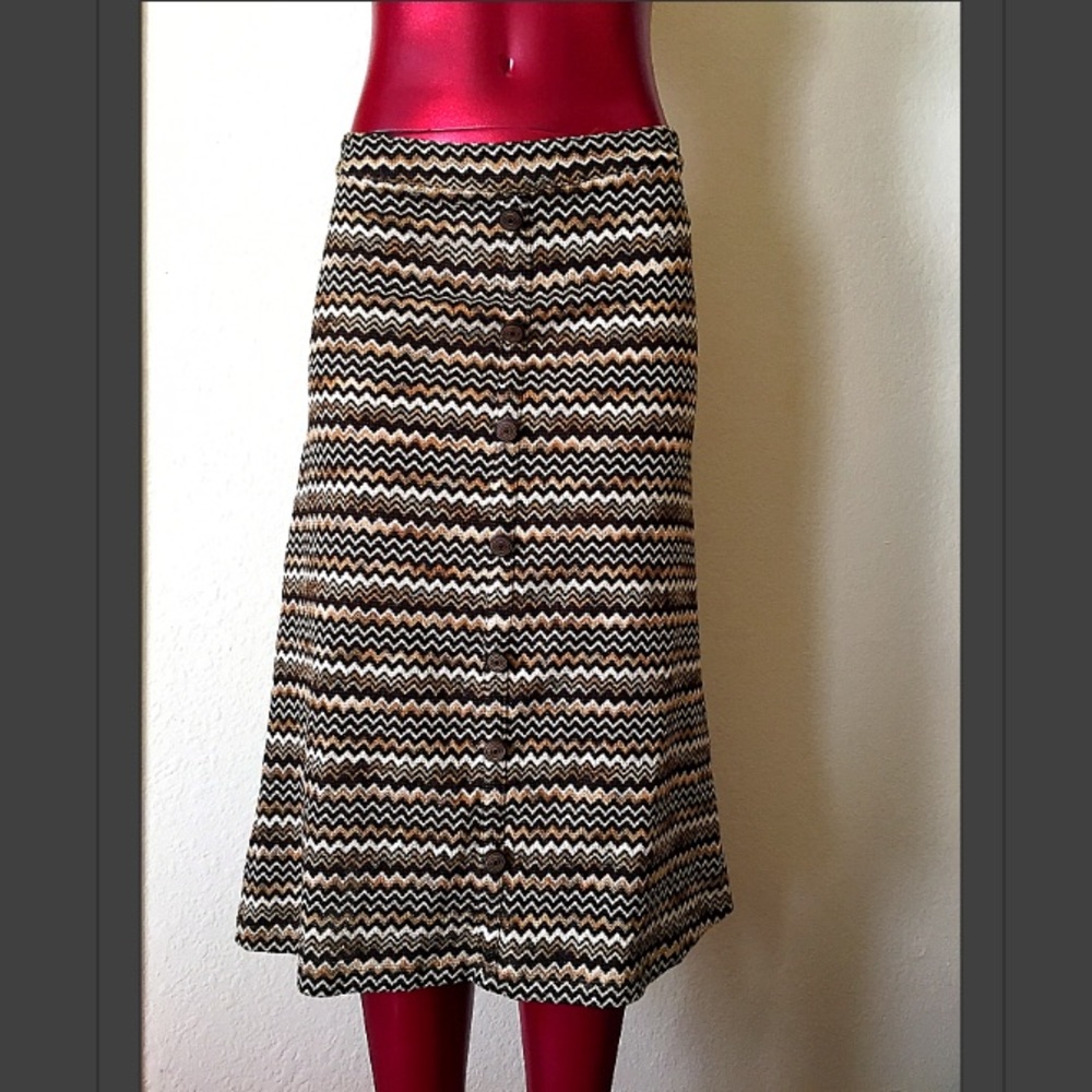 Lightweight Knit Midi Skirt