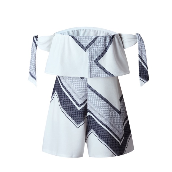 'Margaux' Strapless Tie Romper - Picture 7 of 8