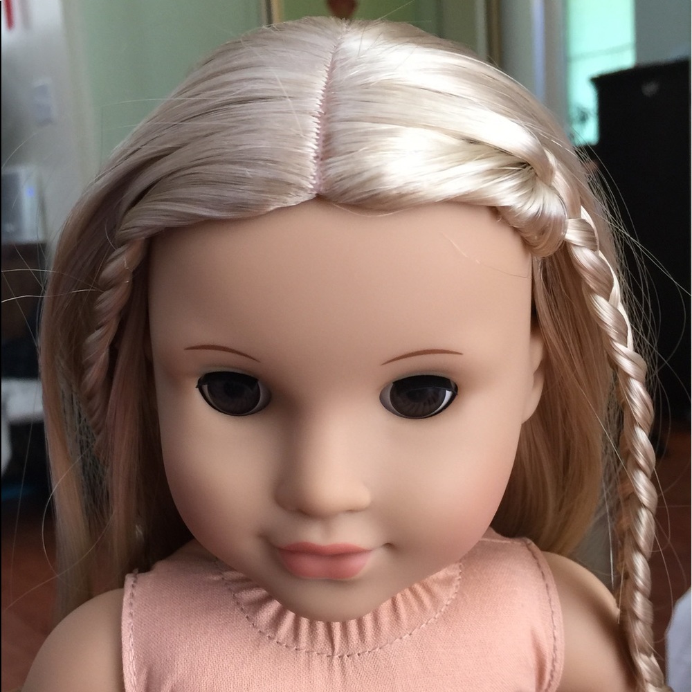 Meet your Posher, Chloe