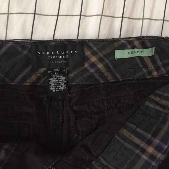 SANCTUARY Clothing Size 27 Peace Black Crop Pants - Picture 6 of 6