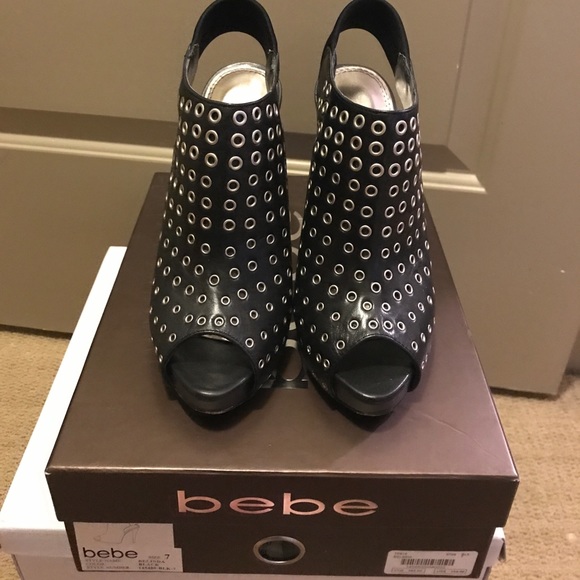 BeBe Belinda - Picture 1 of 3