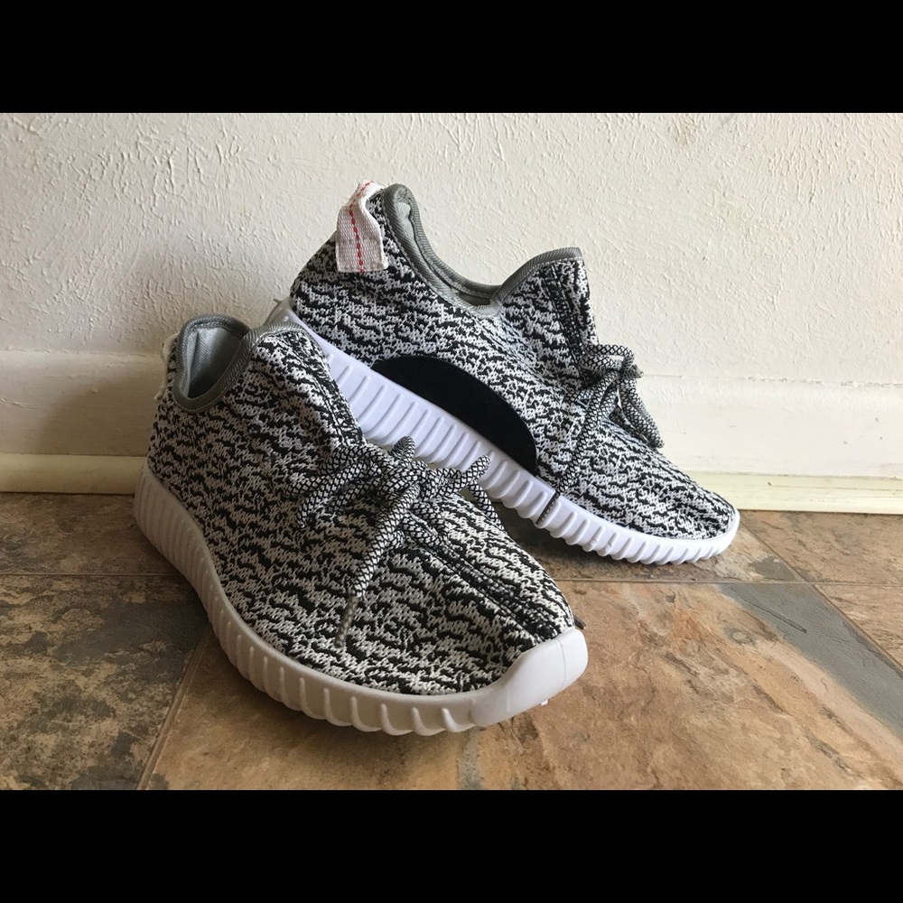 Adidas - Picture 2 of 2