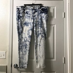 Forever 21 Jeans - Acid Washed Skinny Jeans Forever 21 Jeans - Acid Washed Skinny Jeans
