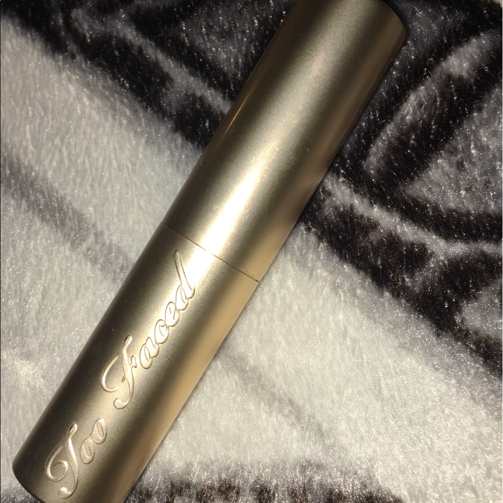 Too Faced La Crème Color Drenched Lipstick