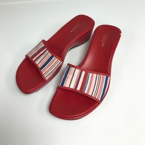 KENNETH COLE REACTION SANDALS