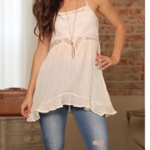 NWT: Ivory lace tunic tank