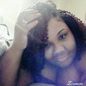 Meet your Posher, Whitney