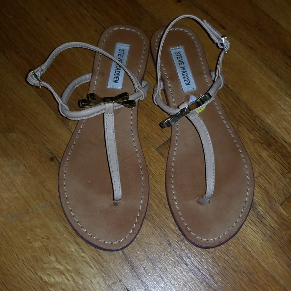 Daisey Bow Sandal