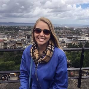 Meet your Posher, Billie