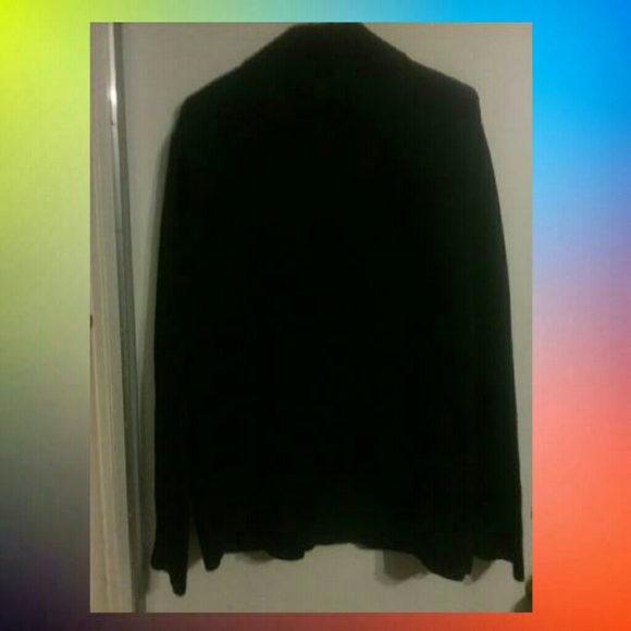 NICE  LOOKING  MEN  SWEATER - Picture 2 of 3