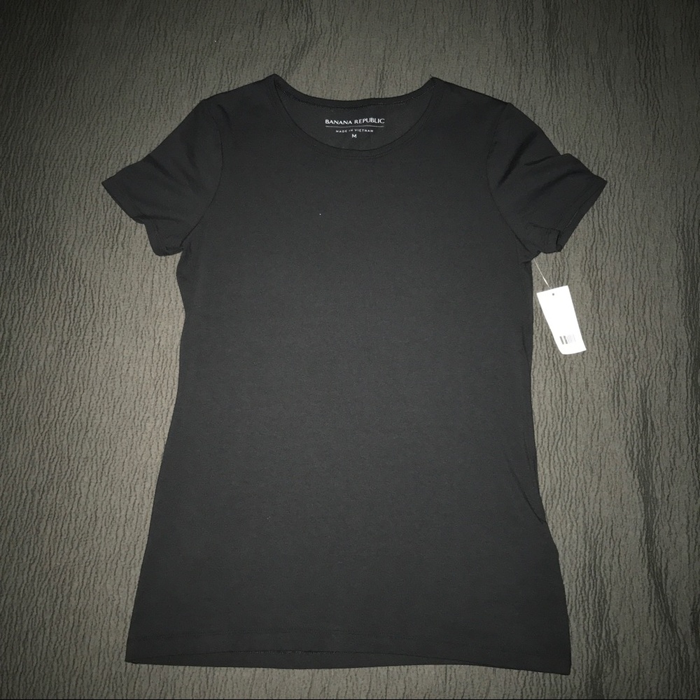 NWT Banana Republic Crew Neck T Shirt