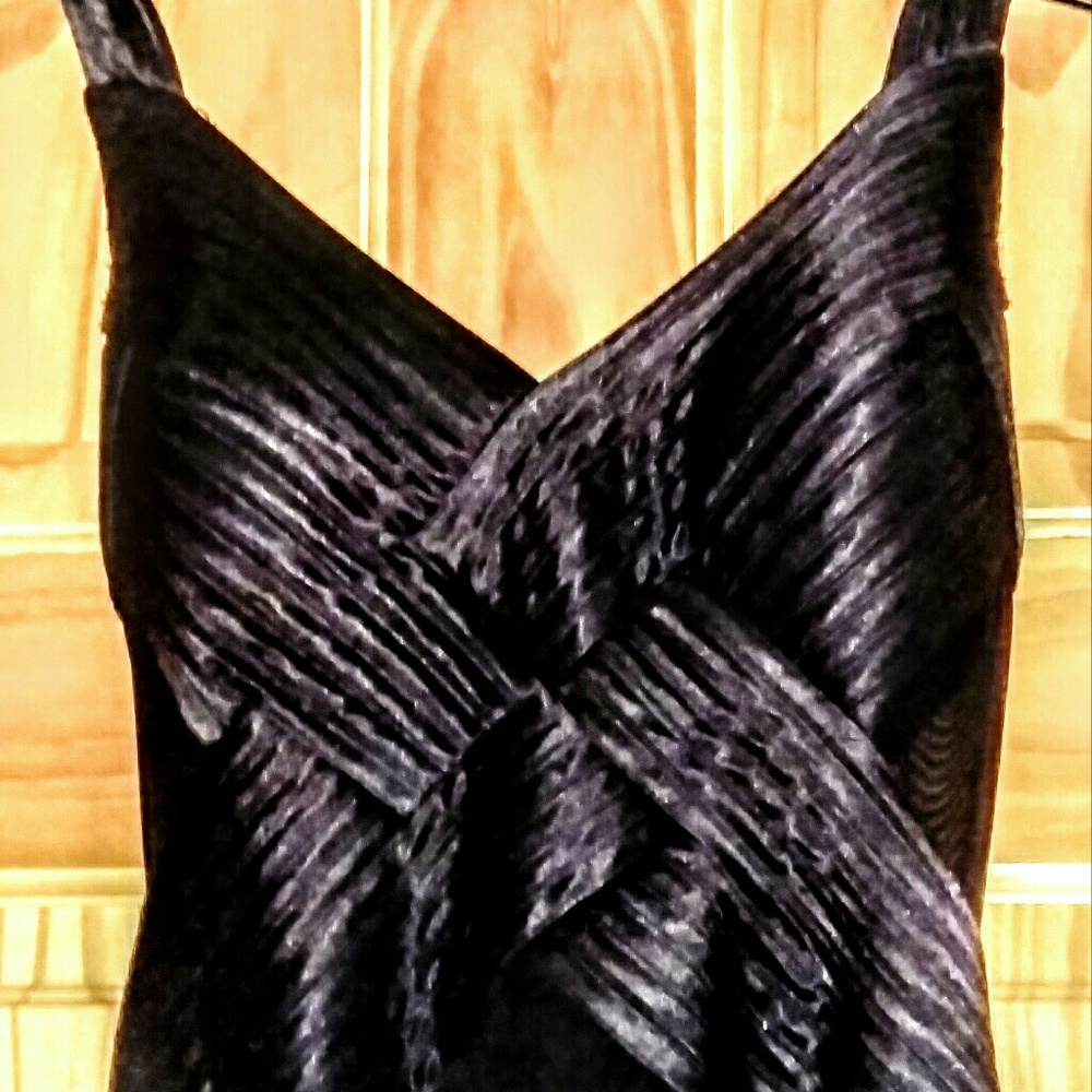 NWOT Black Cache Designer Gown size 4