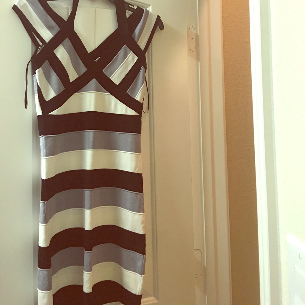 Le chateau bandage dress stripes stunning ASO