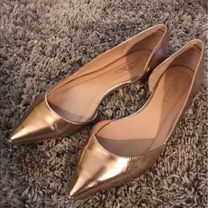 Pointed Toe Rose Gold Flats