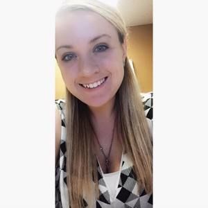 Meet your Posher, Abigail