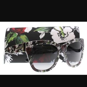 Dolce & Gabbana 🔥🔥🔥ONE DAY SALE 🔥🔥🔥