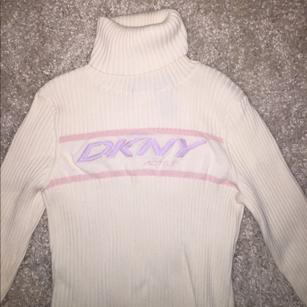 90s DKNY turtleneck sweater w pastel embroidery