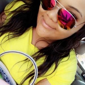 Meet your Posher, Malia