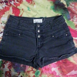 Traded//Shorts