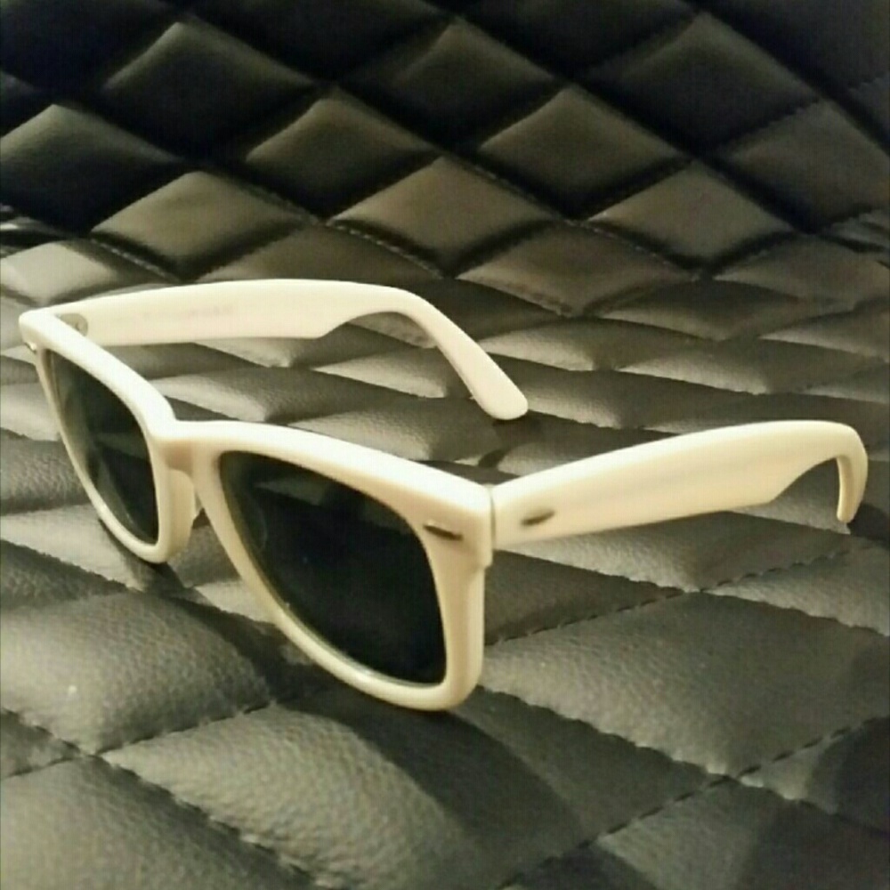 Vintage Ray-Ban B&L USA Wayfarer I 5022