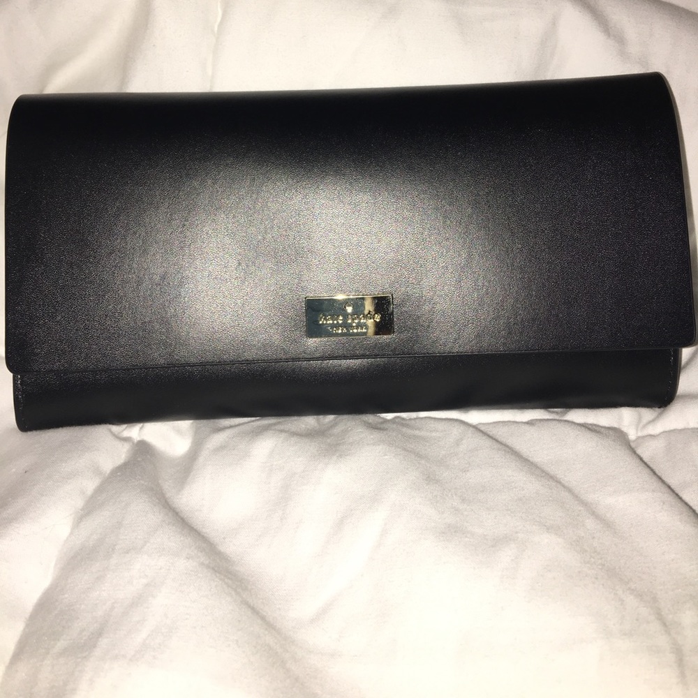 Kate Spade Black Leather Wallet Like New