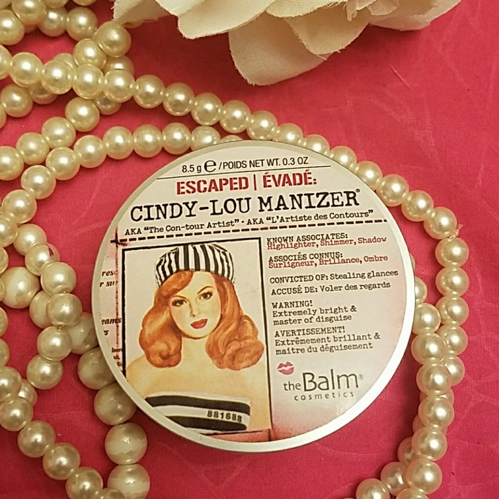 The Balm Cindy Lou Manizer. Highlighter Shimmer