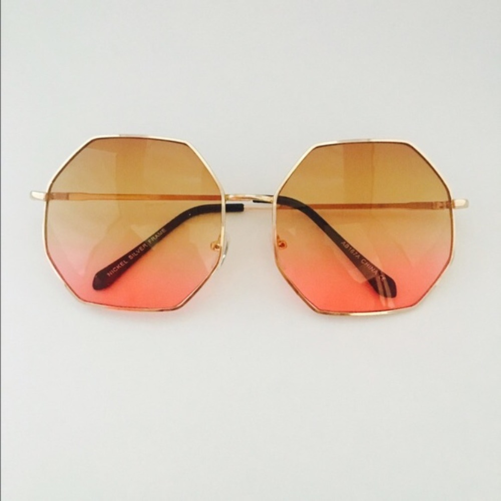 Oversized thin glasses