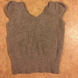 Crop top v neck sweater