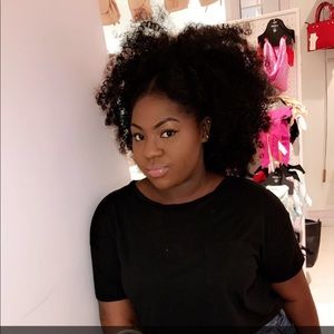 Meet your Posher, Temitope