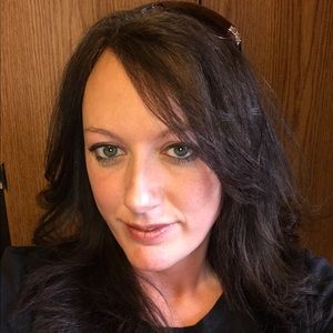 Meet your Posher, Sheri