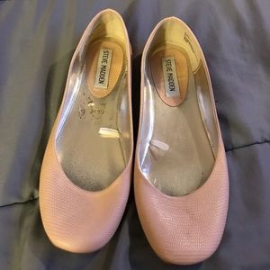 Steve Madden Blush Snake Skin Flats Size 6