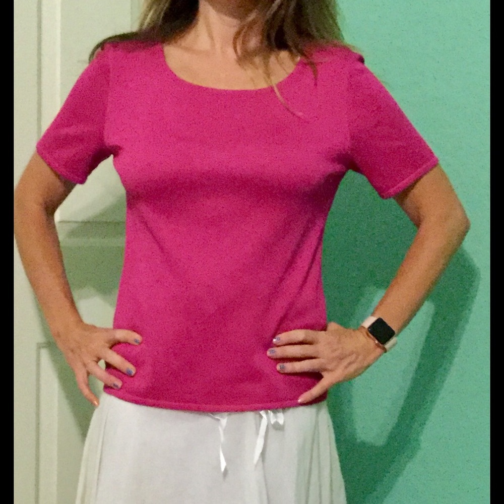Escada pink knit top