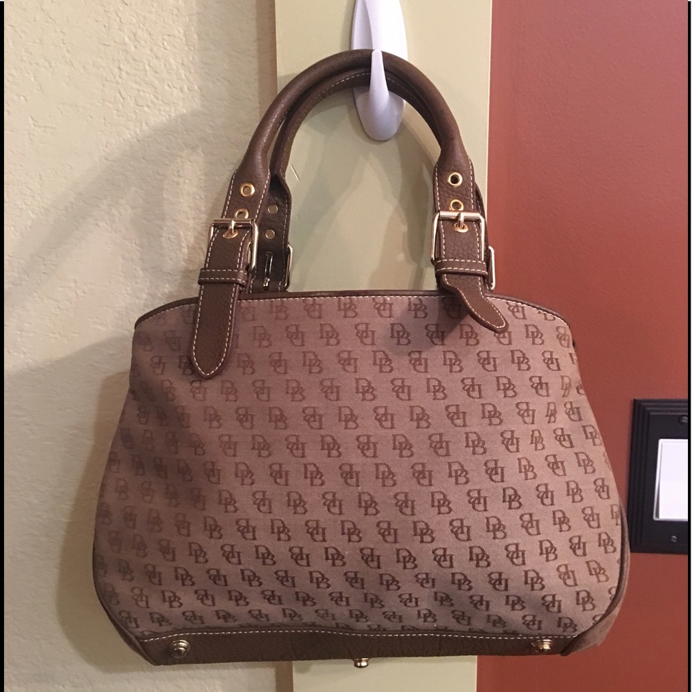 DOONEY & BOURKE AUTHENTIC tan and brown purse