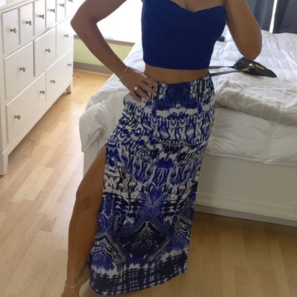 Boho EXPRESS Maxi Skirt Blue & White Print M 💙 - Picture 5 of 5