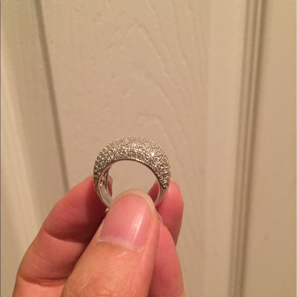 Ring - Picture 4 of 4