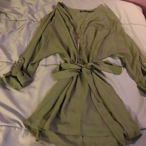 Green Tunic with Zipper Collar
