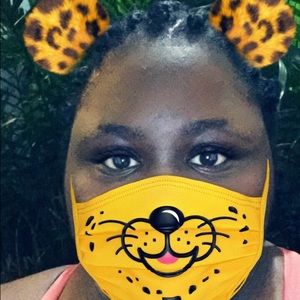 Meet your Posher, Tanija