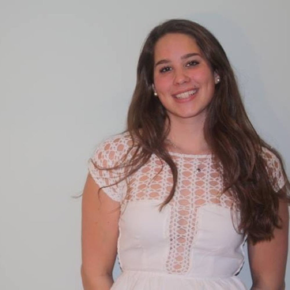 Meet your Posher, Claire