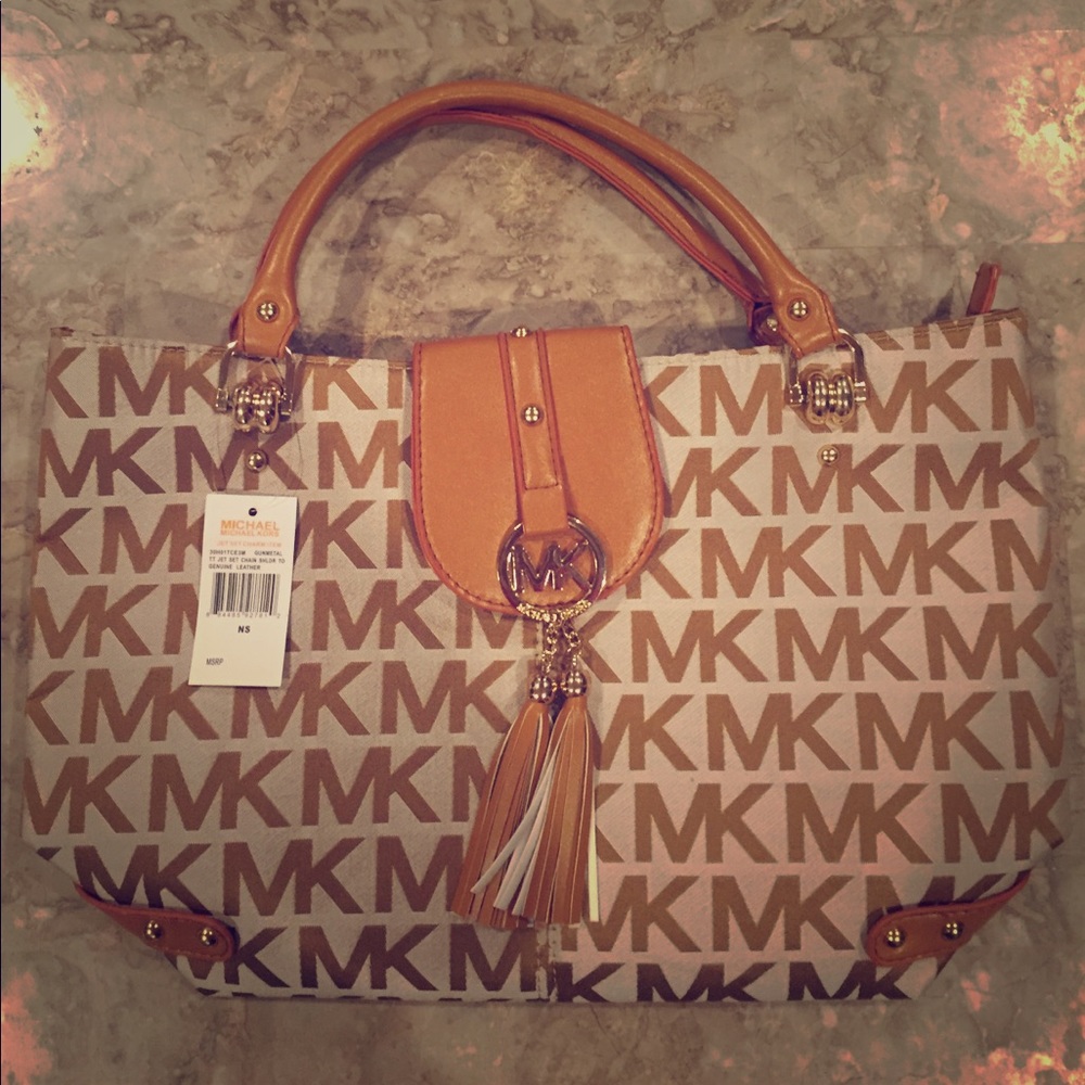 Michael Kors purse