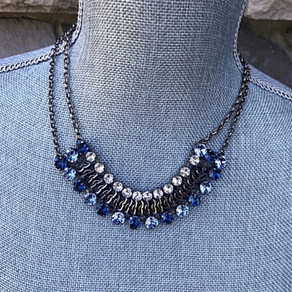 Vintage Edgy style Statement crystal Necklace. Handmade using Swarovski elements - Picture 4 of 6