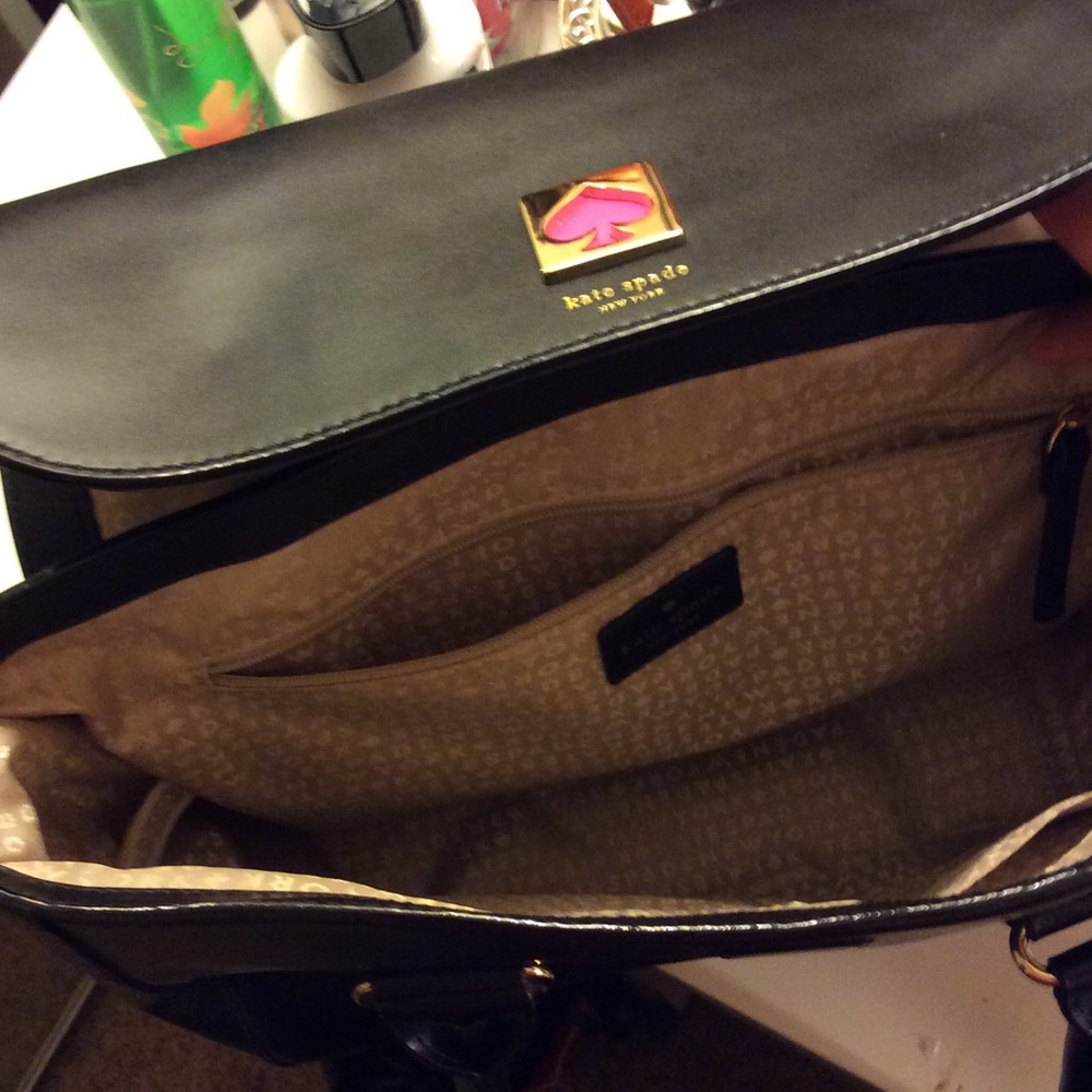 Kate spade purse - Picture 2 of 3
